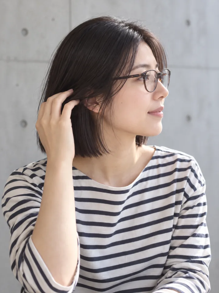 ストレートの切りっぱなしボブのスタイルイメージ